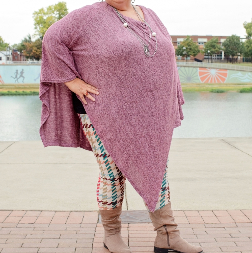 Asymmetric Poncho Curvy Plus Size
